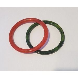 Lot of 2 Smooth (1) Red & (1) Green Marbled Round Bakelite Bangle Bracelets